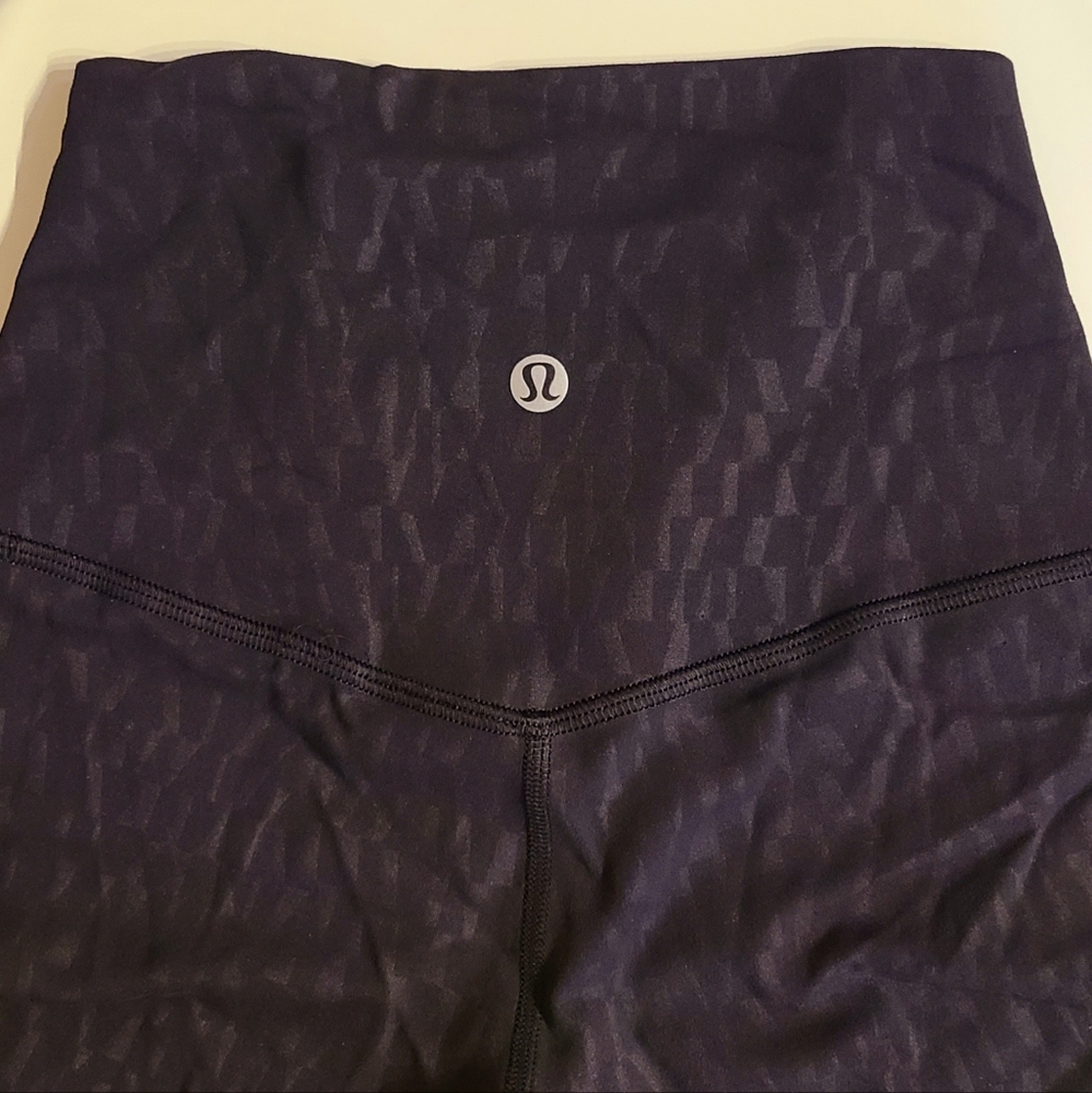 Lululemon Size 0 Black